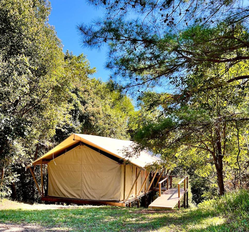 Silk Pavilions Glamping Mount Burrell Dış mekan fotoğraf