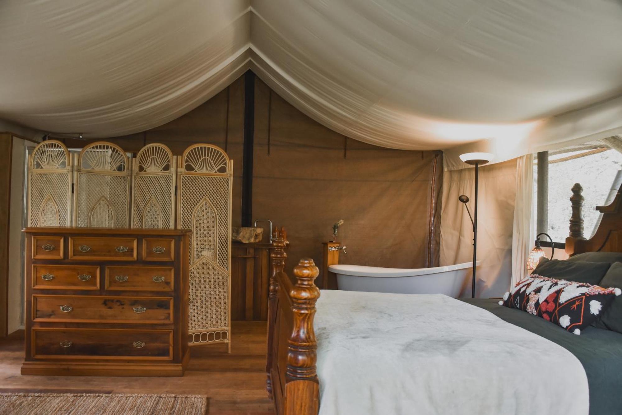 Silk Pavilions Glamping Mount Burrell Dış mekan fotoğraf